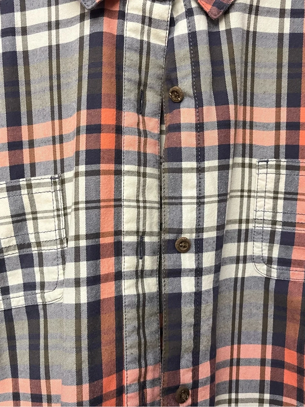 The North Face Coral, Navy & White Plaid Button-Down Shirt - Size XL